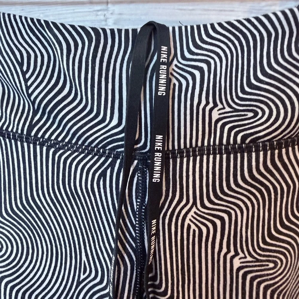 Nike Epic Luxe Geometric Print Running Leggings Size XL